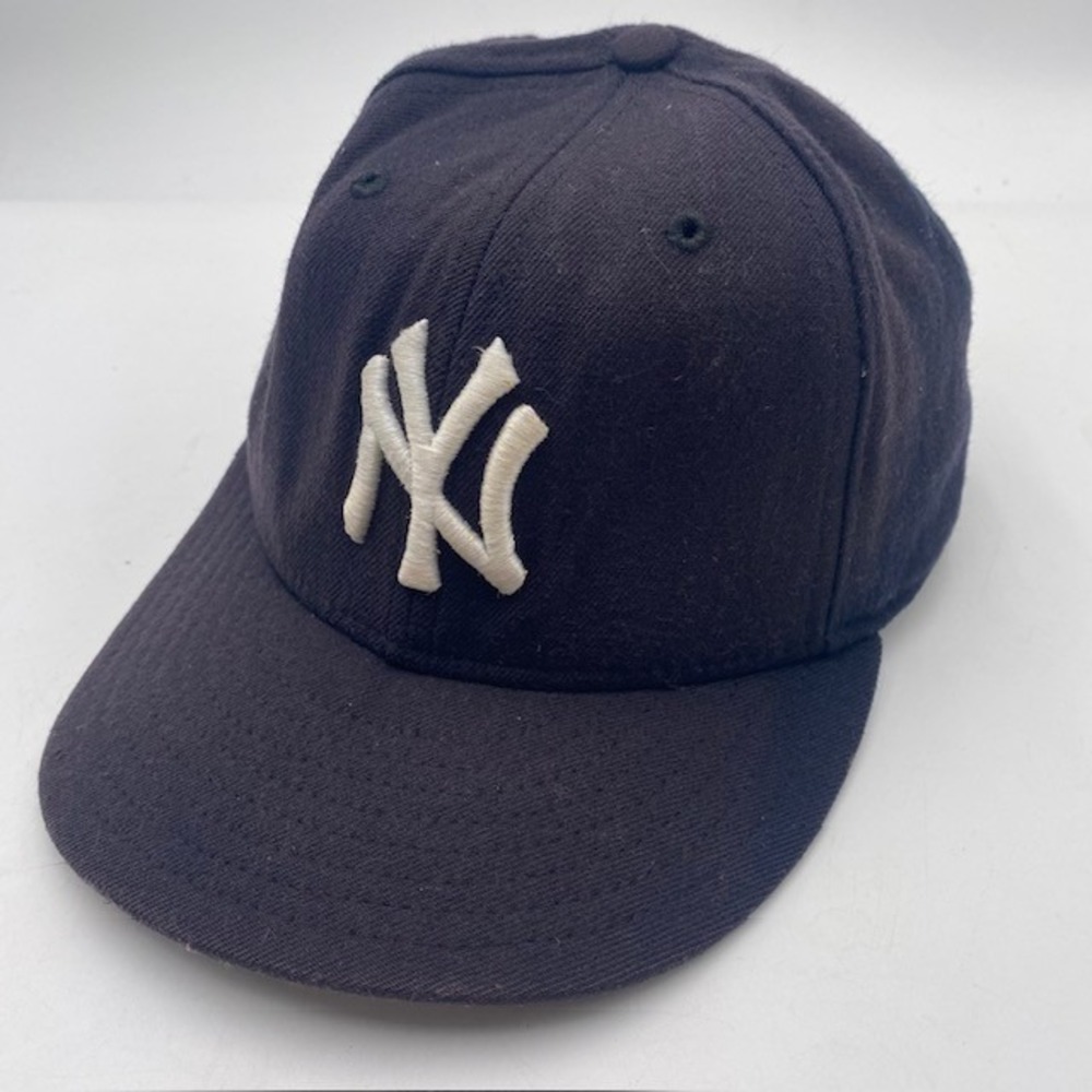 NEW YORK YANKEES New Era 59FIFTY Fitted Hat Men 7 3/8 Navy Blue Wool Made in USA